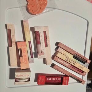 Brand New ColourPop Makeup Bundle + Phone Grip – All New in Box